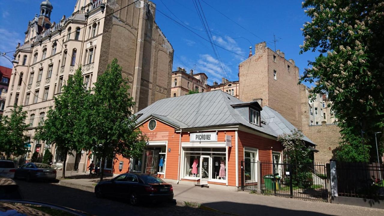 Brivdienu Maja Pasa Rigas Sirdi Ferienhaus Riga